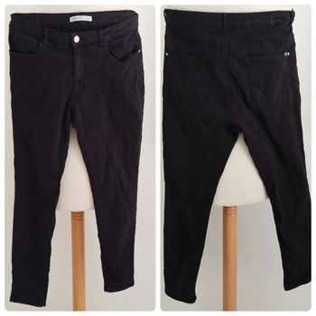 Jean noir Zara taille 44