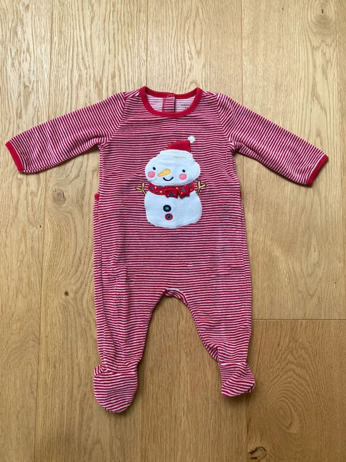 Adorable pyj de Noël