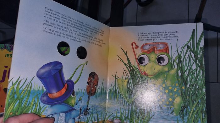Livres pop-up et yeux animés - photo numéro 5