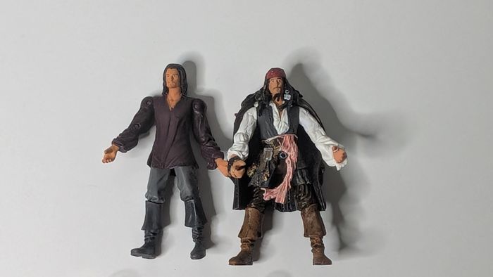[Disney] Lot figurines pirates des Caraibes - photo numéro 2