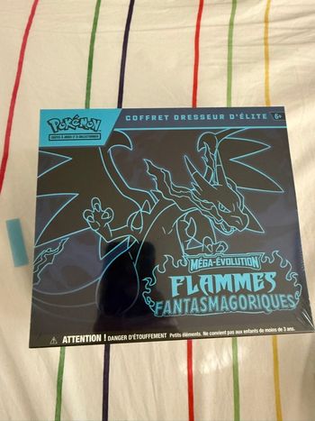 ETB Flamme Fantasmagoriques ME02 – Neuve & Scellée !