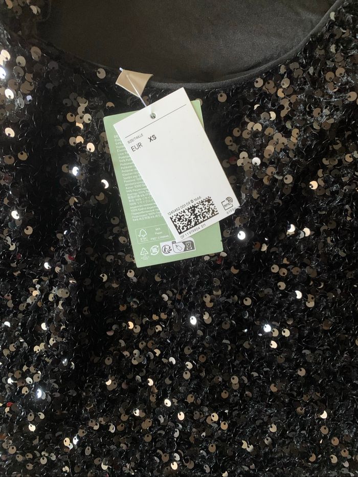 Robe à sequins - photo numéro 3