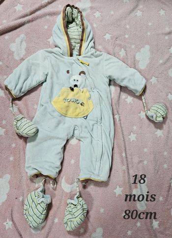 Combinaison pilote motif chien, avec moufles et pieds 18 mois