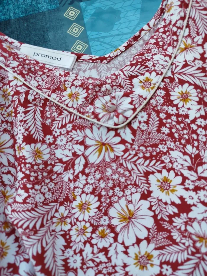 #top#bretelles#motif fleuri - photo numéro 3