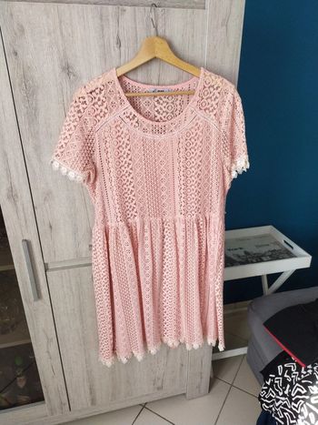 Robe pomme rouge
