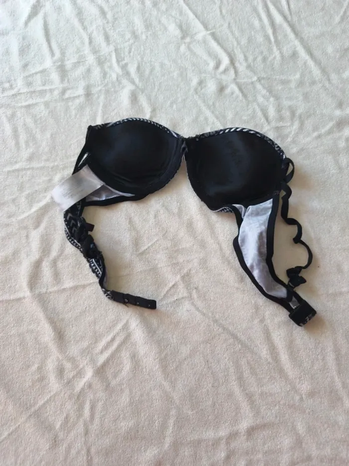 Lot soutien gorge - photo numéro 8