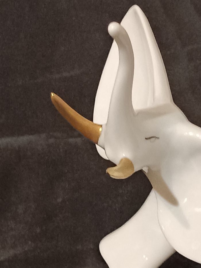 Éléphant porcelaine Hollohaza - photo numéro 8