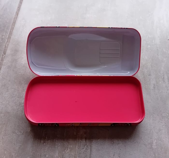 Trousse en métal CARS - photo numéro 3