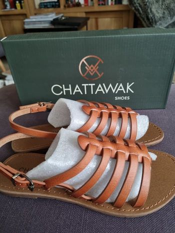 Sandales Chattawak neuves taille 37