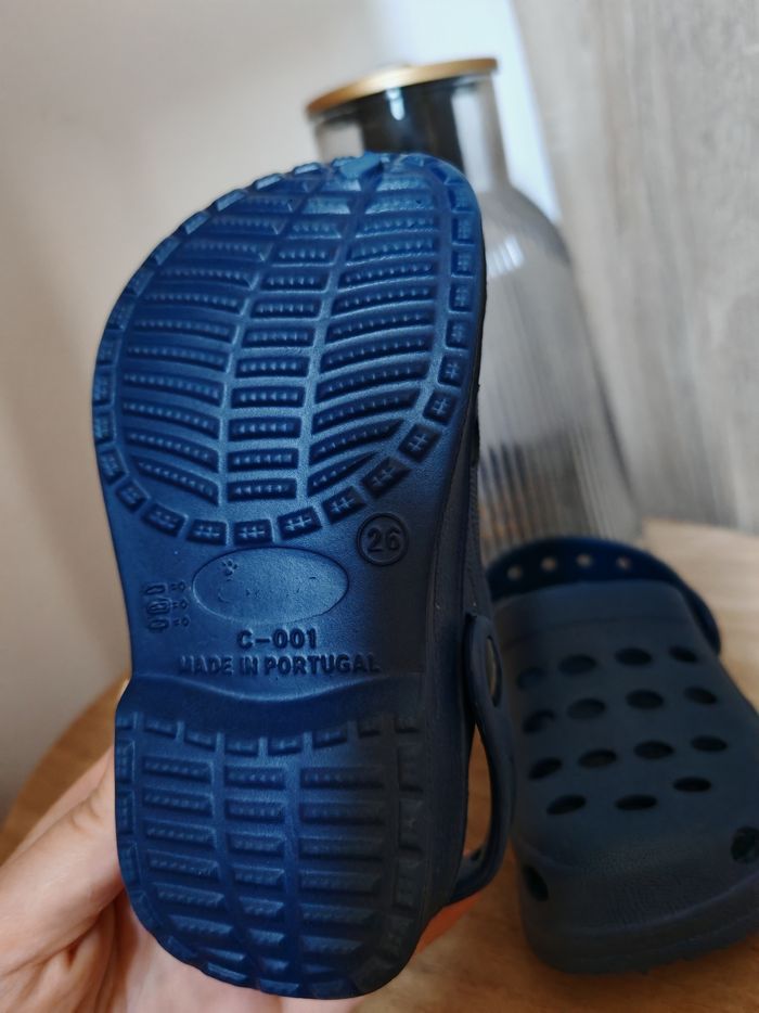 Chaussure garçon style crocs pointure 26 neuve - photo numéro 8
