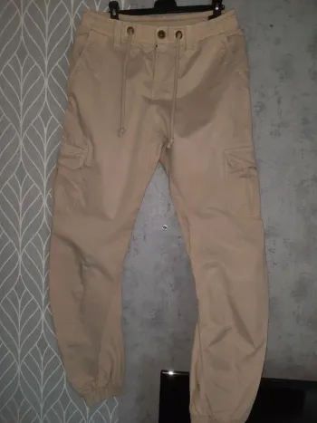 Cargo beige taille S