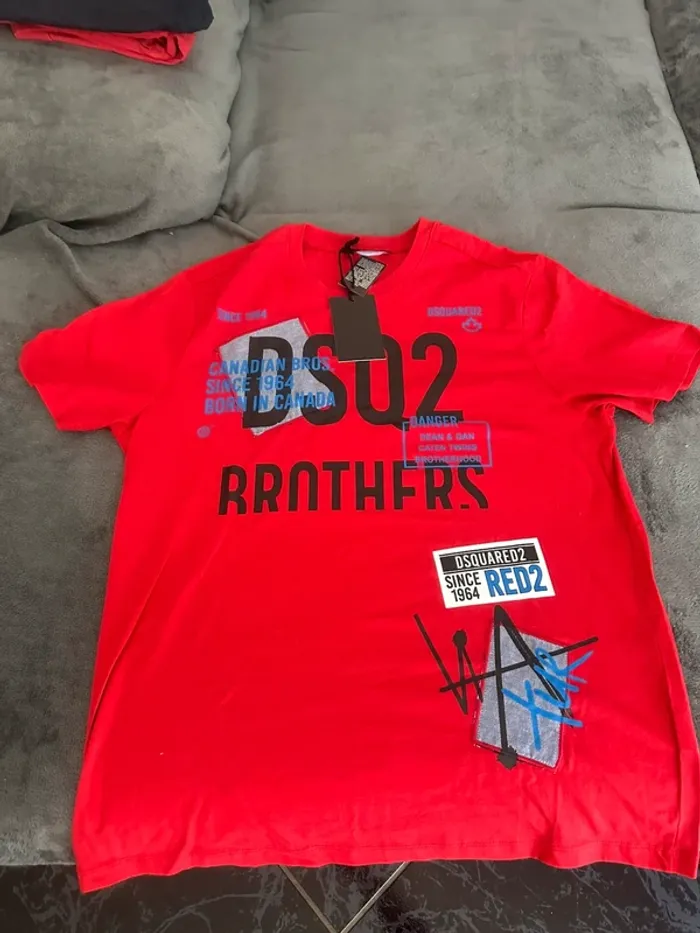 TEE shirt d square xl