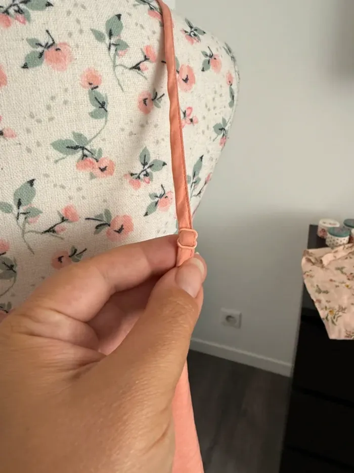 Débardeur satiné avec dentelle Pimkie taille L ou 40 - photo numéro 5