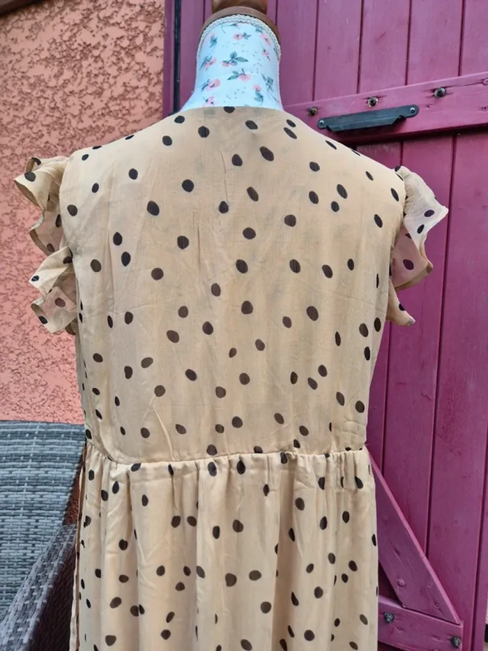 Robe longue cache-coeur sans manches T. 44 - photo numéro 7