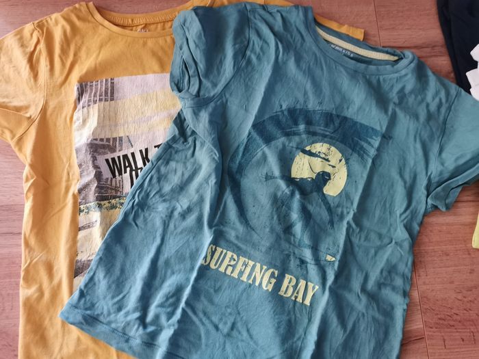 Lot de tee-shirts et shorts - photo numéro 4