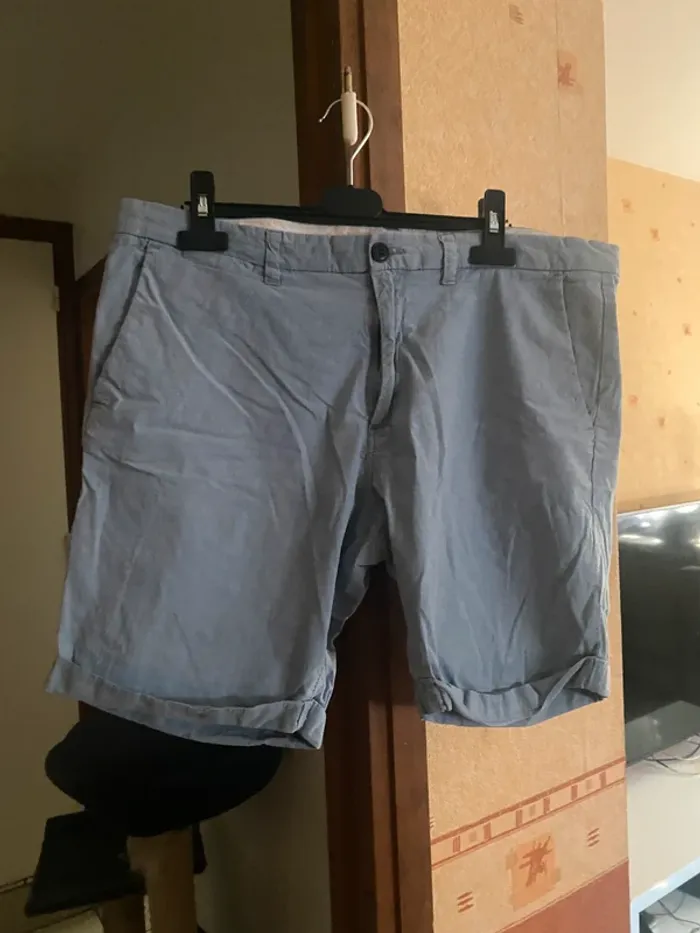 Bermuda homme Jack & Jones – Taille 42 – Confort & style au rendez-vous ! - photo numéro 2