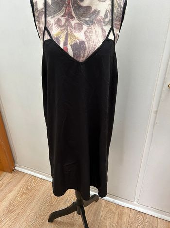 Nuisette noir brodée undiz taille L sous vêtement nuit