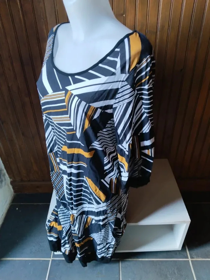 Jolie robe femme de marque Blancheporte taille 50 - photo numéro 4