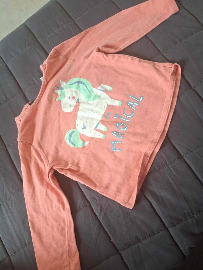 Pull leger licorne