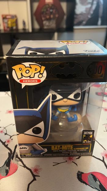 Pop bat mite