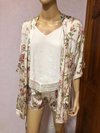 Ensemble Déshabillé et pyjama Etam - n e u f