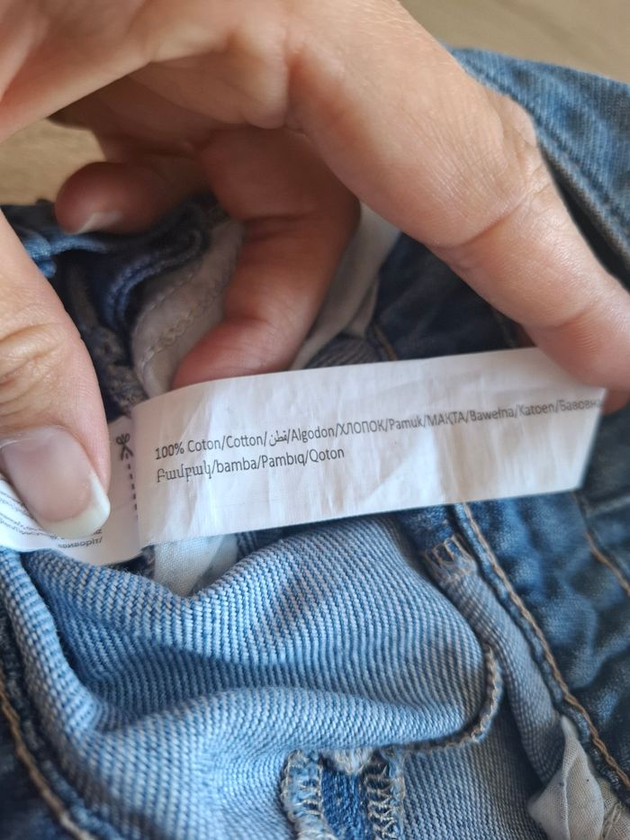 Jolie salopette/pantalon fille taille12mois. Très bon état. Marque tape à l'œil - photo numéro 9