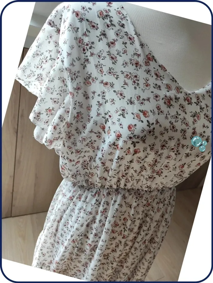 Robe fleurie/ taille L-XL - photo numéro 2