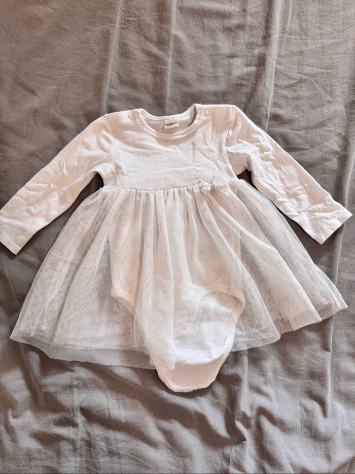 Robe de fêtes bébé