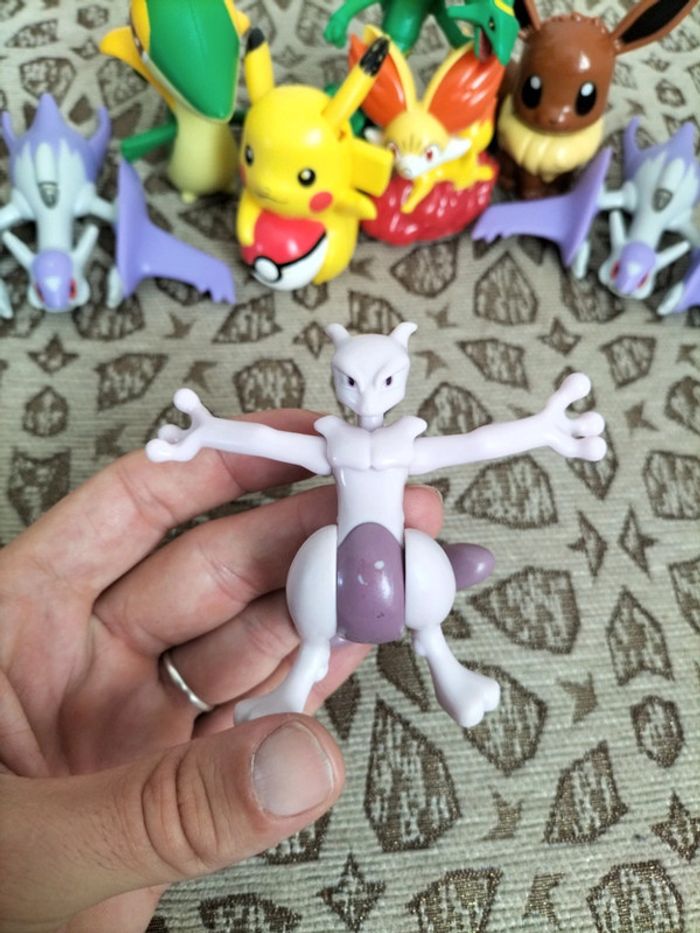 Lot de figurines Pokémon - photo numéro 7