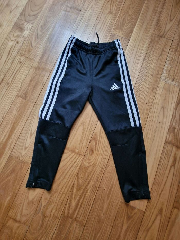 🏃 Pantalon de survêtement garçon 6 ans – Adidas noir 👦