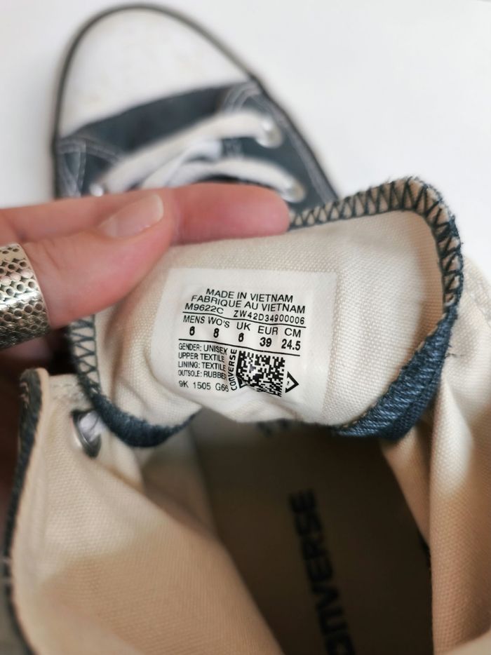 Converse - photo numéro 2