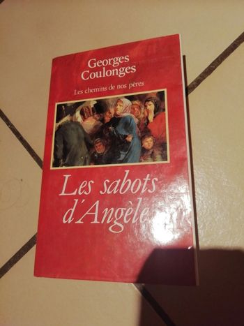 Livre sabots d'Angèle