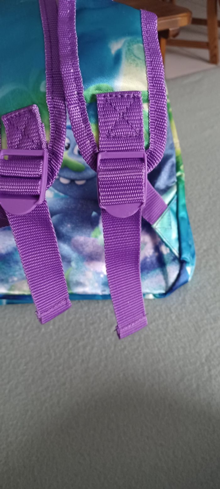 Très beau petit sac à dos - photo numéro 6