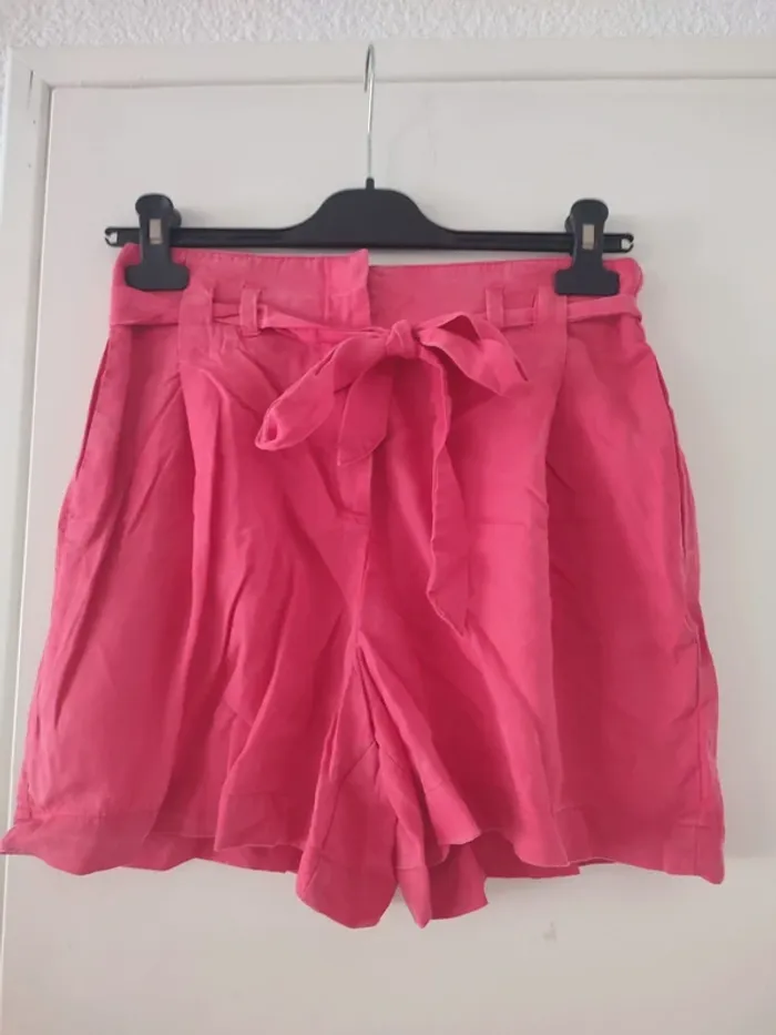 Short en lyocel fushia