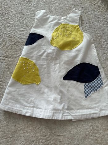 Robe okaidi 23 mois peu porté trss es bon état