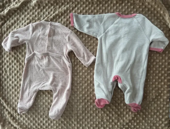 4 pyjamas chauds - photo numéro 3