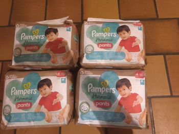 Couches Pampers harmonie pants  taille 4
