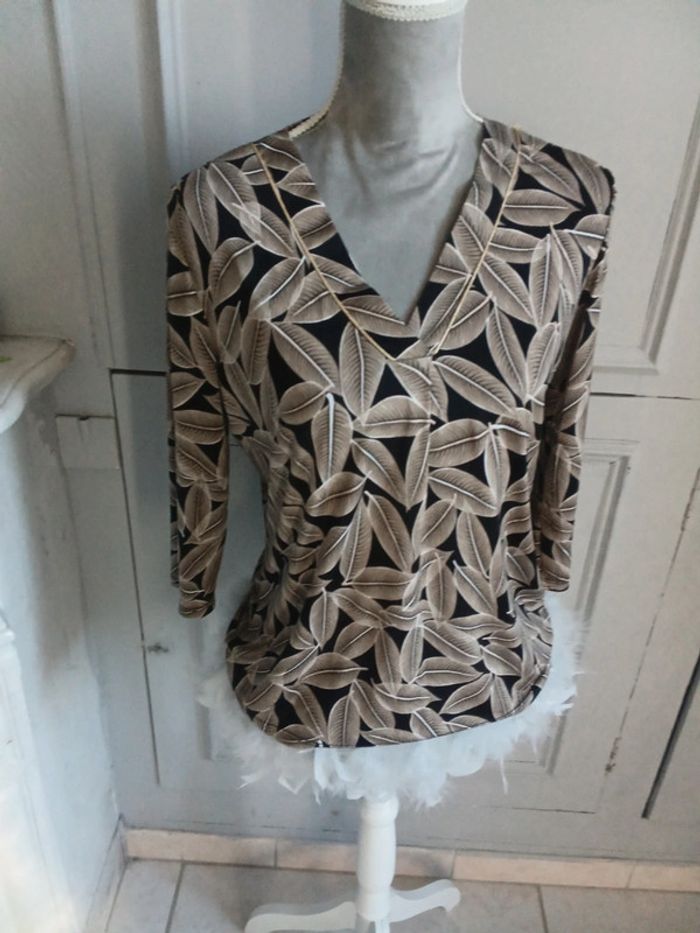 Blouse manche 3/4 Armand thiery Taille 38 - photo numéro 1