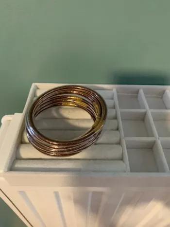 lot bracelets