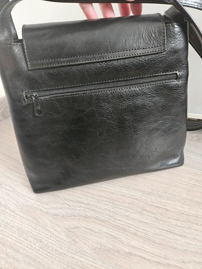 Sac a vintage en cuir - photo numéro 4