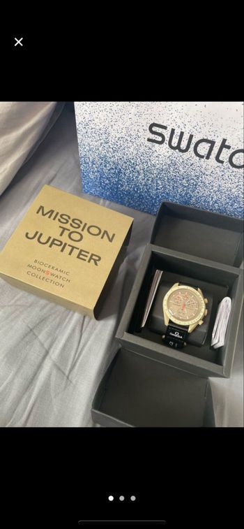 Montre Omega X swatch moonswatch mission to Jupiter