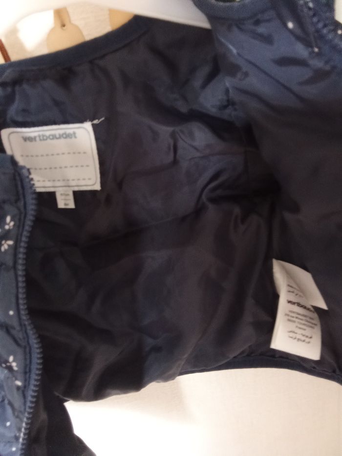 Veste, manteau , doudoune matelassée, bébé fille verbaudet 6 mois, bleu marine, motif,mi saison, été - photo numéro 4