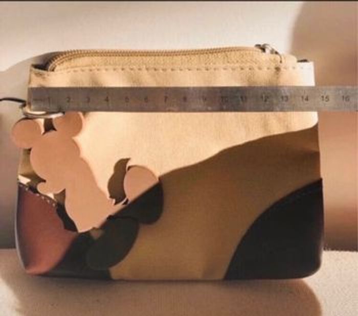 Petite trousse pochette Mickey disney disneyland - photo numéro 3