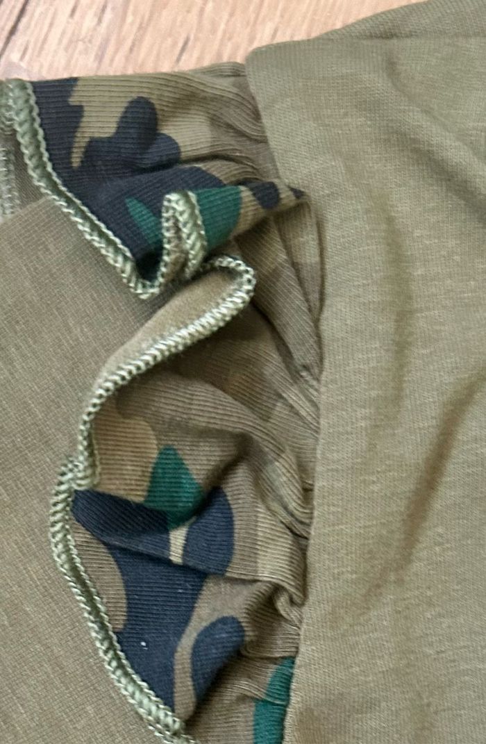Combinaison kaki + bandeau camouflage  24 mois - photo numéro 4