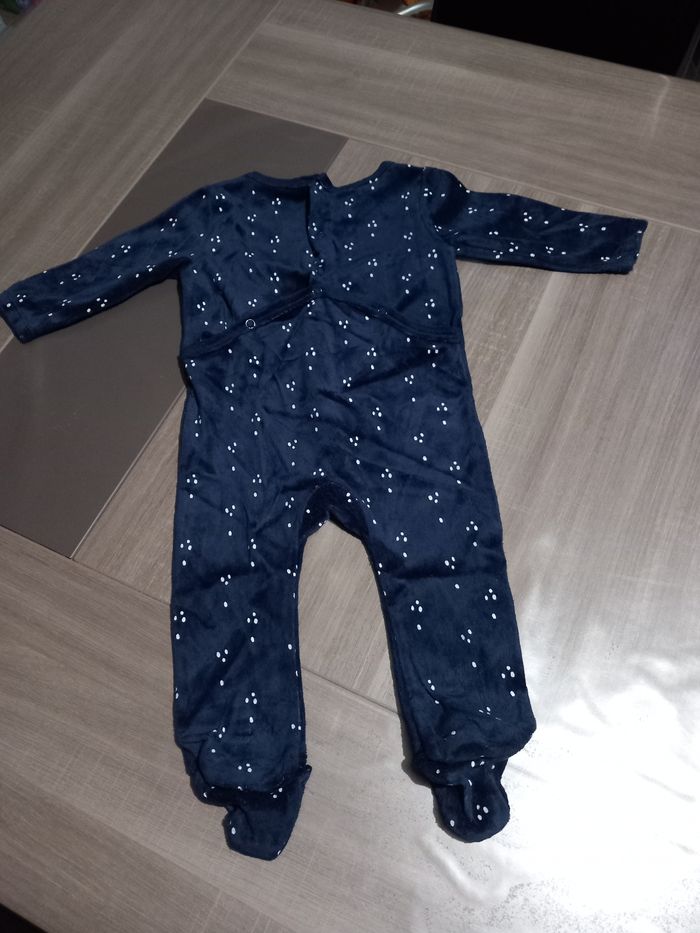 Pyjama - photo numéro 2