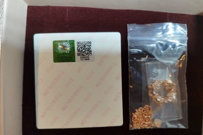 ZGO x Sanrio - Hello Kitty - Pendentif Couronne de rêves - Argent plaqué or rose et Zircons - Neuf - photo numéro 2