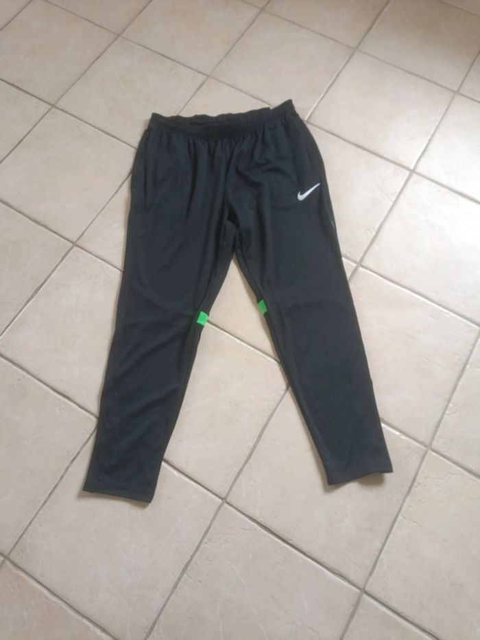 Bas de jogging Nike homme neuf