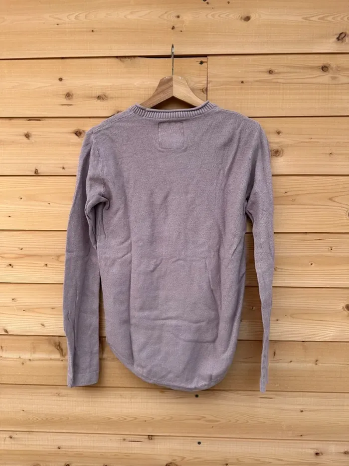 Pull lilas - photo numéro 3