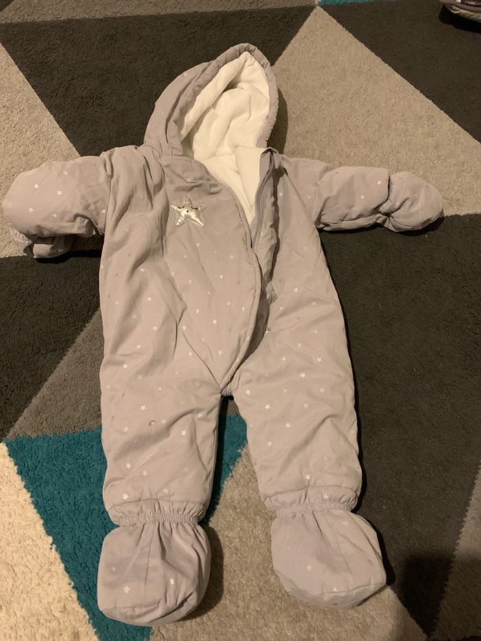 Combinaison hiver bébé 6 mois - photo numéro 2