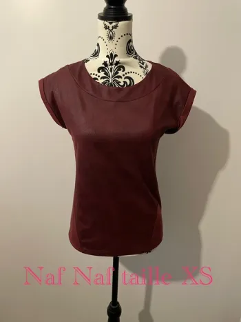 T-shirt blouse Naf Naf taille XS bordeaux en daim suédine